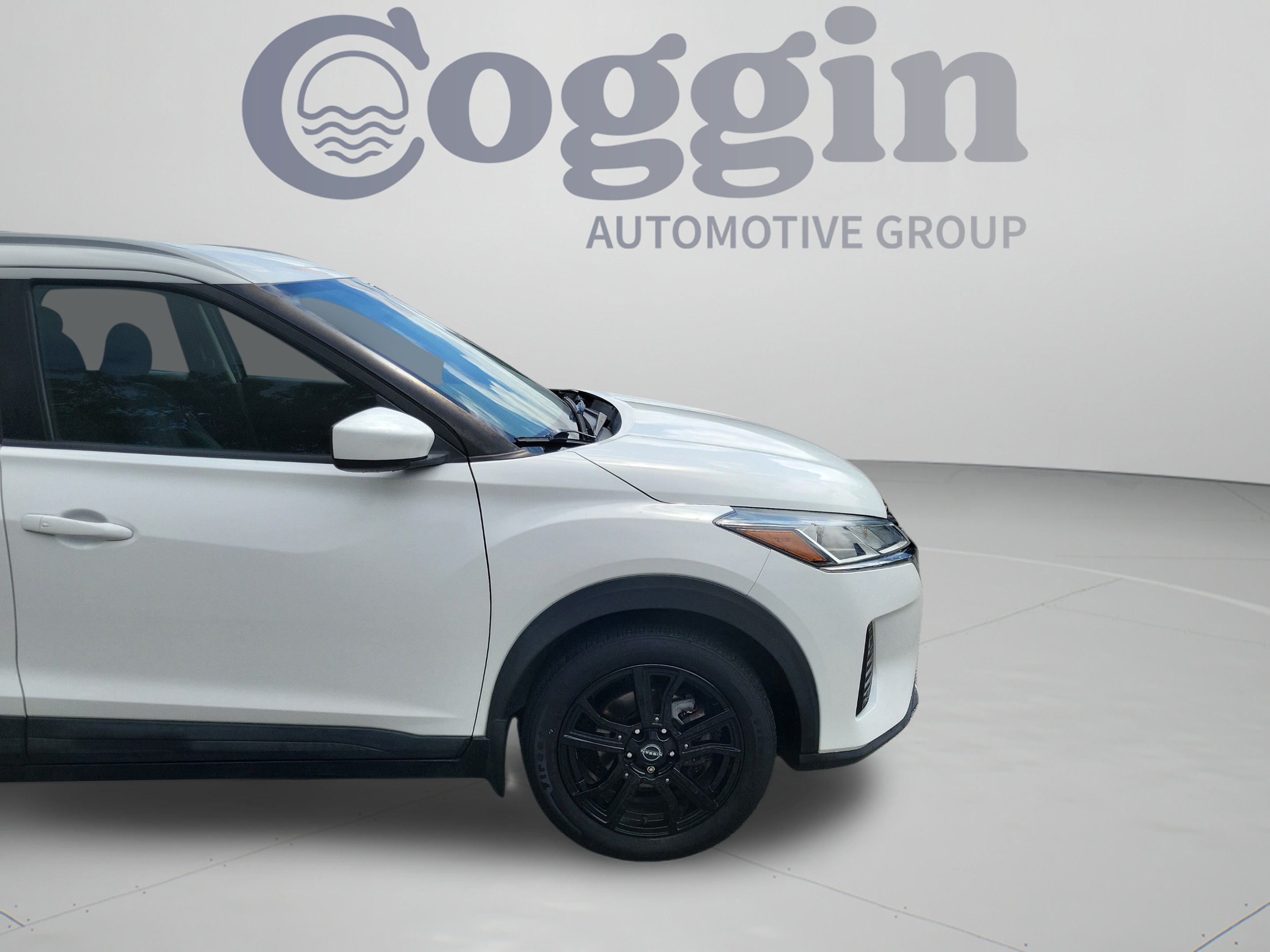 Certified 2022 Nissan Kicks SV FWD image 31