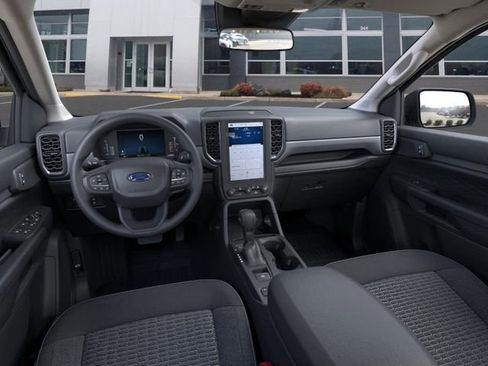 Used 2025 Ford Ranger XL image 9