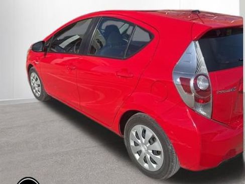 Used 2013 Toyota Prius C Two image 6