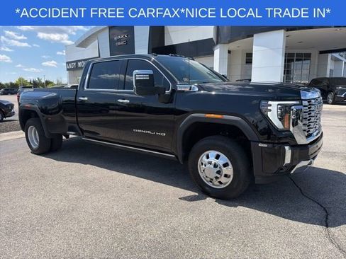 Used 2024 GMC Sierra 3500 Denali w/ Denali Reserve Package AWD/4WD image 2