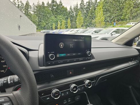 Certified 2024 Honda CR-V EX image 28