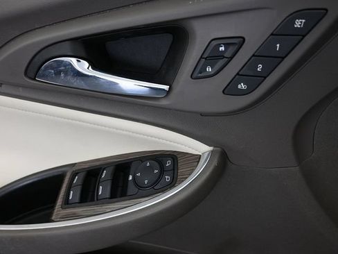 Used 2024 Chevrolet Malibu LT FWD image 38
