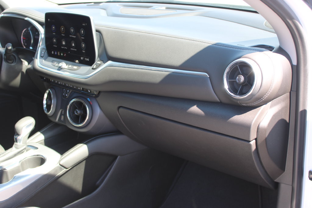 Used 2025 Chevrolet Blazer LT FWD image 29