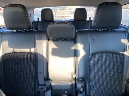 Used 2016 Dodge Journey Crossroad w/ Popular Equipment Group image 28