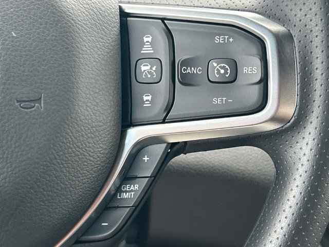 New 2027 RAM 1500 Express AWD/4WD image 25