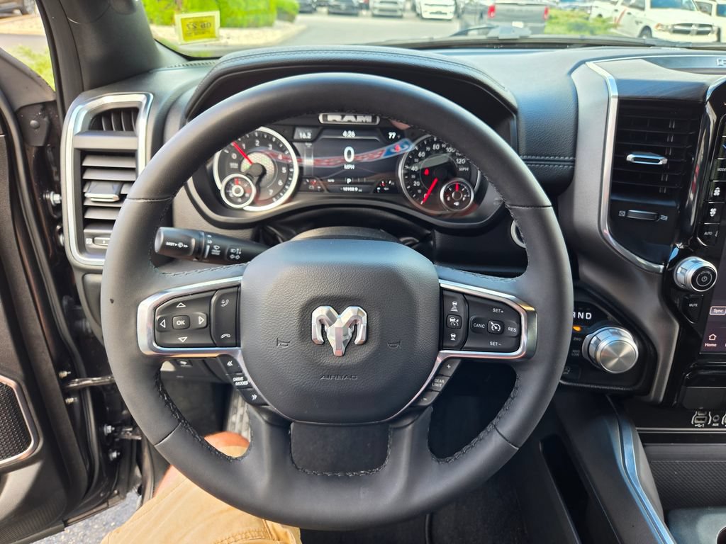 Used 2026 RAM 1500 Laramie AWD/4WD image 19