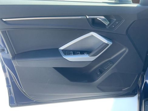 New 2025 Audi Q3 2.0T Premium image 13
