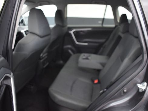 Used 2024 Toyota RAV4 LE AWD/4WD image 12