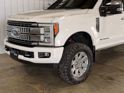 Used 2017 Ford F350 Platinum w/ Platinum Ultimate Package AWD/4WD image 22