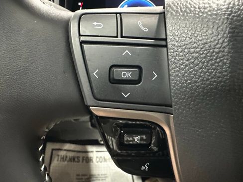 Used 2026 Toyota Camry SE FWD image 19