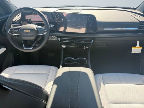 New 2026 Chevrolet Traverse High Country image 10