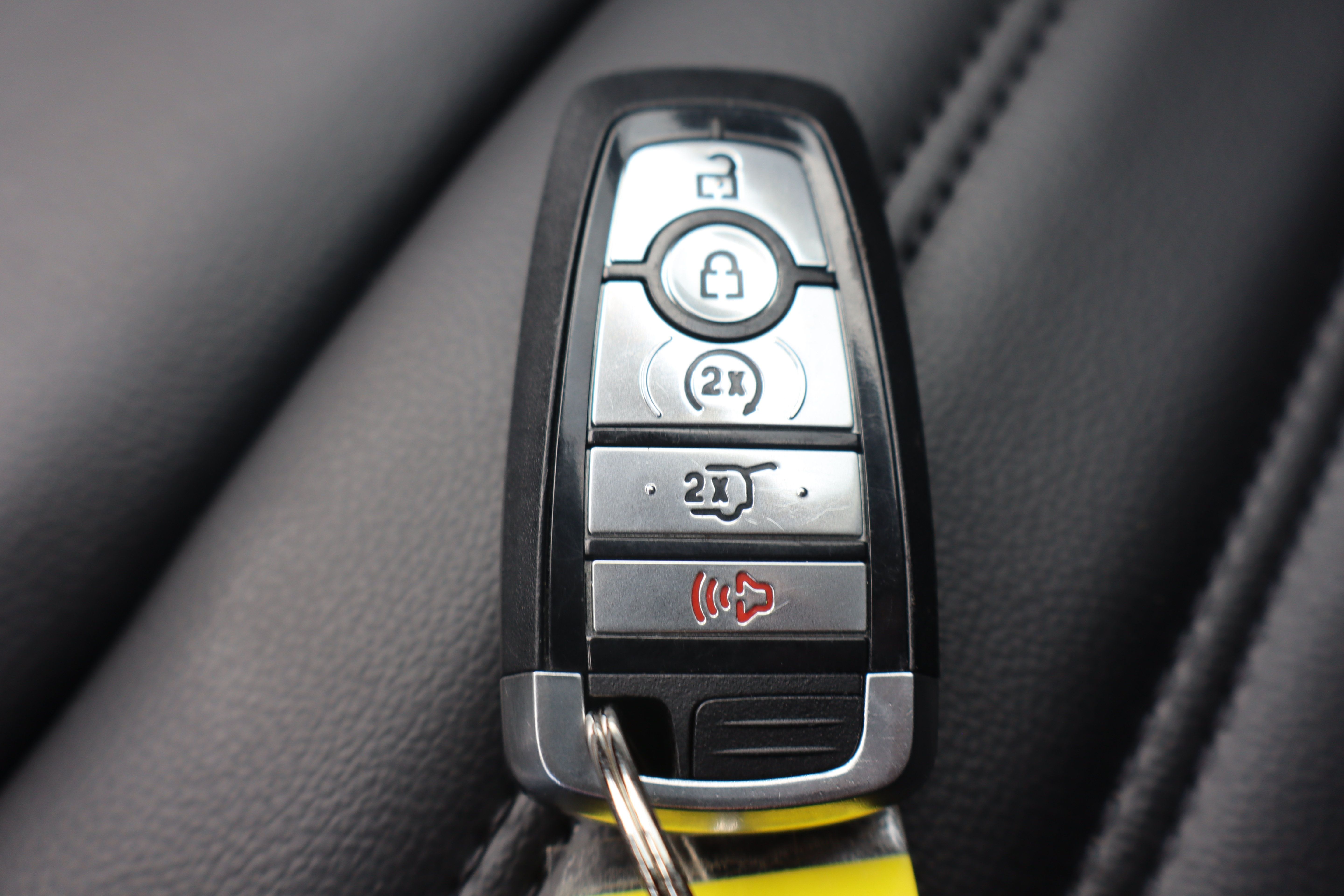 Used 2024 Ford Edge SEL w/ Convenience Package AWD/4WD image 31