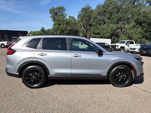 Used 2023 Honda CR-V Sport image 4