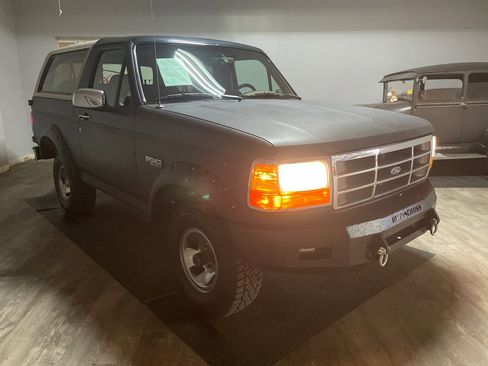 Used 1996 Ford Bronco image 40