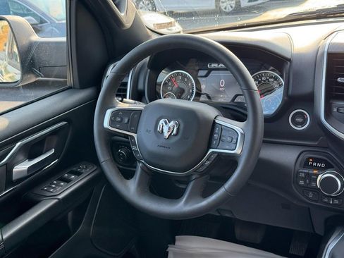 Used 2025 RAM 1500 Big Horn AWD/4WD image 14