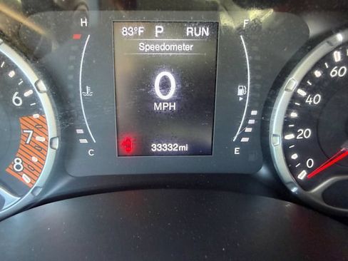 Used 2023 Jeep Renegade Latitude AWD/4WD image 18