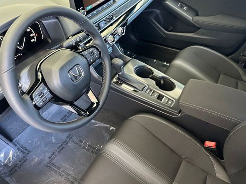New 2025 Honda Civic Sport image 10