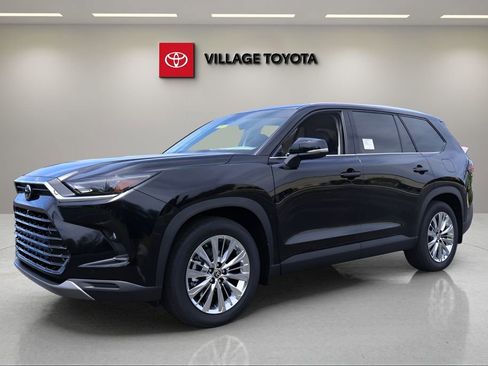 New 2026 Toyota Grand Highlander AWD image 1