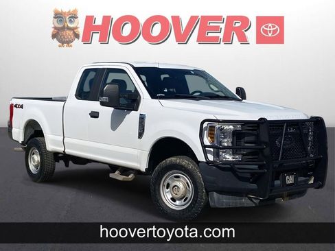 Used 2018 Ford F250 XL w/ Power Equipment Group image 1