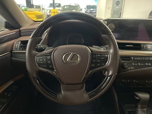 Used 2020 Lexus ES 350 w/ Premium Package image 15
