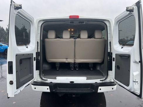 Used 2014 Nissan NV 3500 SL w/ Technology Package image 24