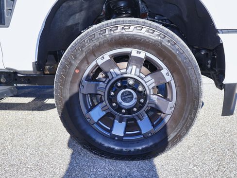 Used 2024 Ford F250 Lariat w/ Sport Appearance Package image 36