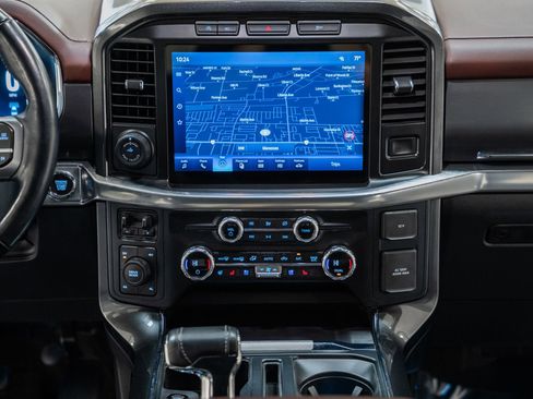 Certified 2021 Ford F150 Lariat w/ Equipment Group 502A High image 27