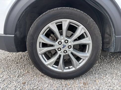 Used 2020 Ford Explorer Limited RWD image 36