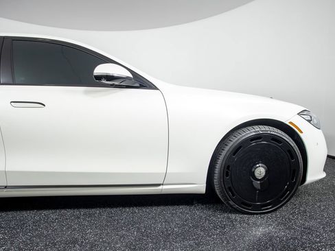 Used 2023 Mercedes-Benz Maybach S 580 4MATIC image 24