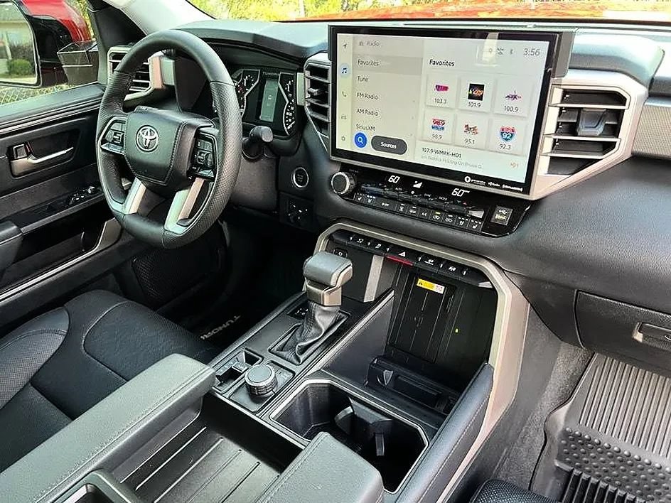 Used 2023 Toyota Tundra Limited AWD/4WD image 20