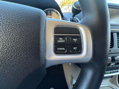 Used 2016 Dodge Grand Caravan SXT w/ Rear Park Assist Package image 20