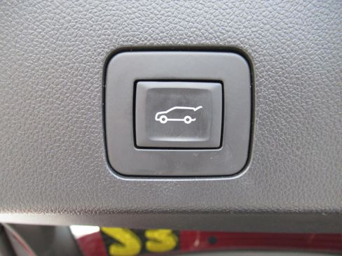 Used 2023 Buick Encore GX Essence w/ Experience Buick Package FWD image 37