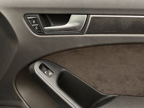 Used 2010 Audi S4 Premium image 24