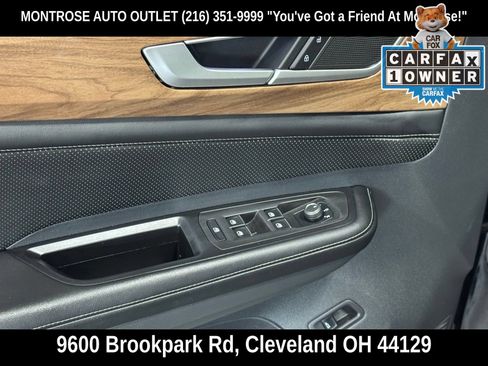 Used 2024 Volkswagen Atlas SE AWD/4WD image 15