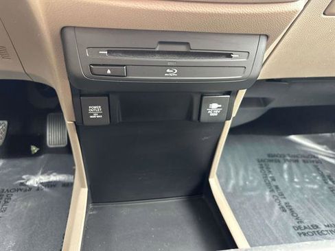 Used 2018 Honda Odyssey EX-L image 30