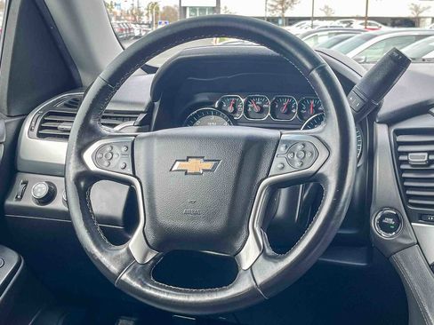 Used 2017 Chevrolet Tahoe LT w/ Luxury Package image 14
