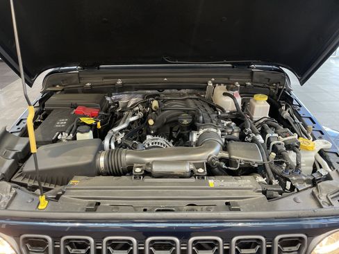Used 2025 Jeep Gladiator Sport AWD/4WD image 34