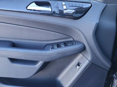 Used 2018 Mercedes-Benz GLE 43 AMG GLE 43 AMG image 22