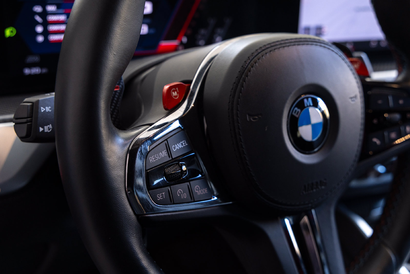 Certified 2024 BMW XM AWD/4WD image 21