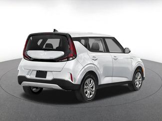 Used 2025 Kia Soul LX w/ LX Technology Package FWD video 2