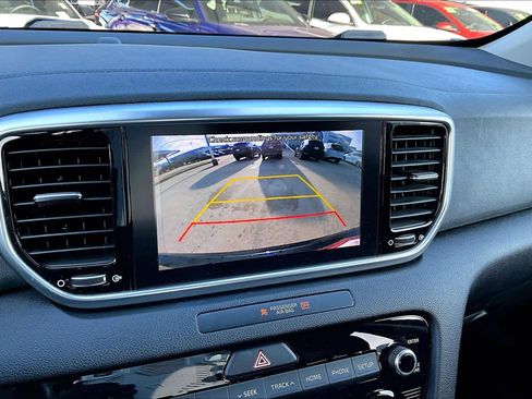 Used 2020 Kia Sportage EX image 13