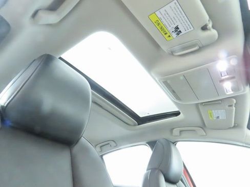 Used 2025 MAZDA MAZDA3 2.5 Turbo Sedan w/Premium Plus image 19