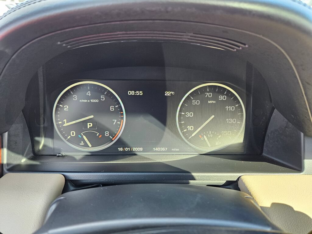 Used 2012 Land Rover Range Rover HSE AWD/4WD image 20