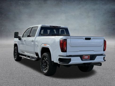Used 2020 GMC Sierra 2500 AT4 w/ AT4 Premium Package image 6