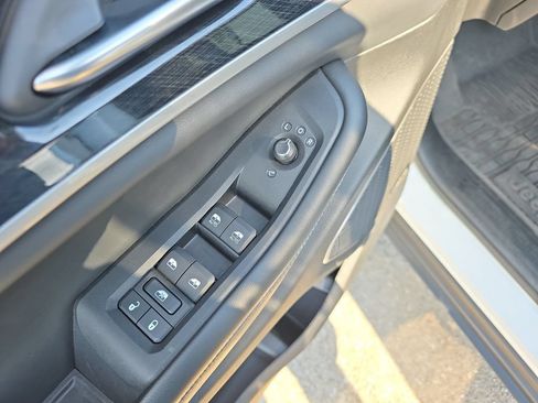 Used 2022 Jeep Grand Cherokee Trailhawk w/ Luxury Tech Group III AWD/4WD image 19