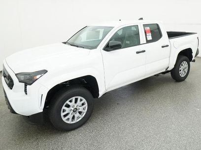 New 2025 Toyota Tacoma SR