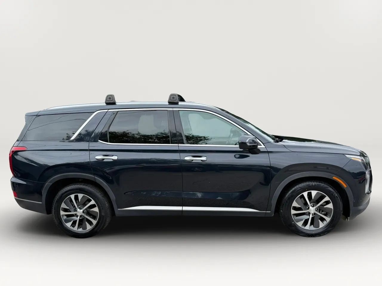 Used 2021 Hyundai Palisade SEL AWD/4WD image 2