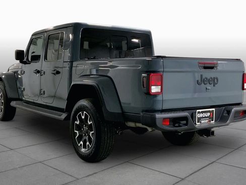 Used 2025 Jeep Gladiator Sport w/ Premium Package AWD/4WD image 21