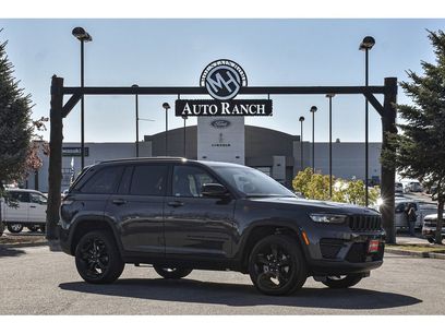 New 2025 Jeep Grand Cherokee Altitude