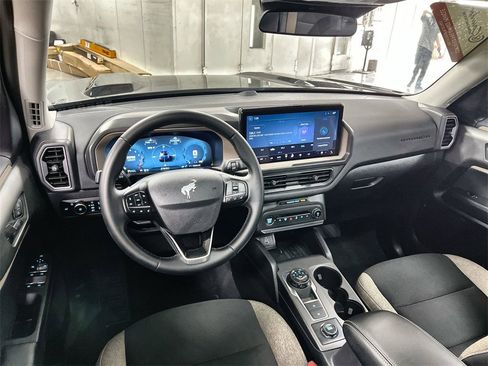 Used 2025 Ford Bronco Sport Big Bend w/ Convenience Package image 18